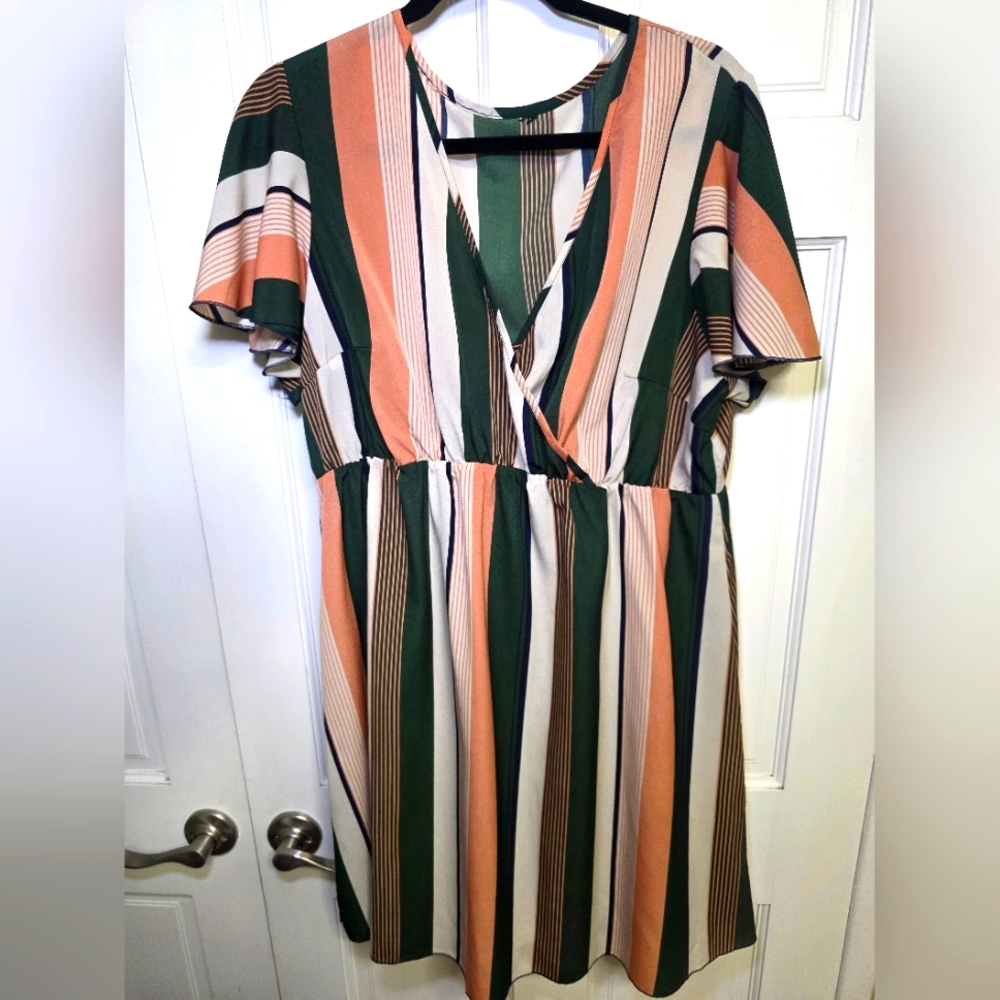 Striped Vneck Elastic Colorful Lightweight Summer Dress- Size Lg